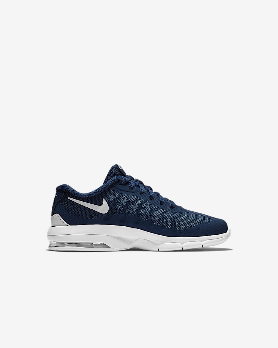 Nike invigor kids online